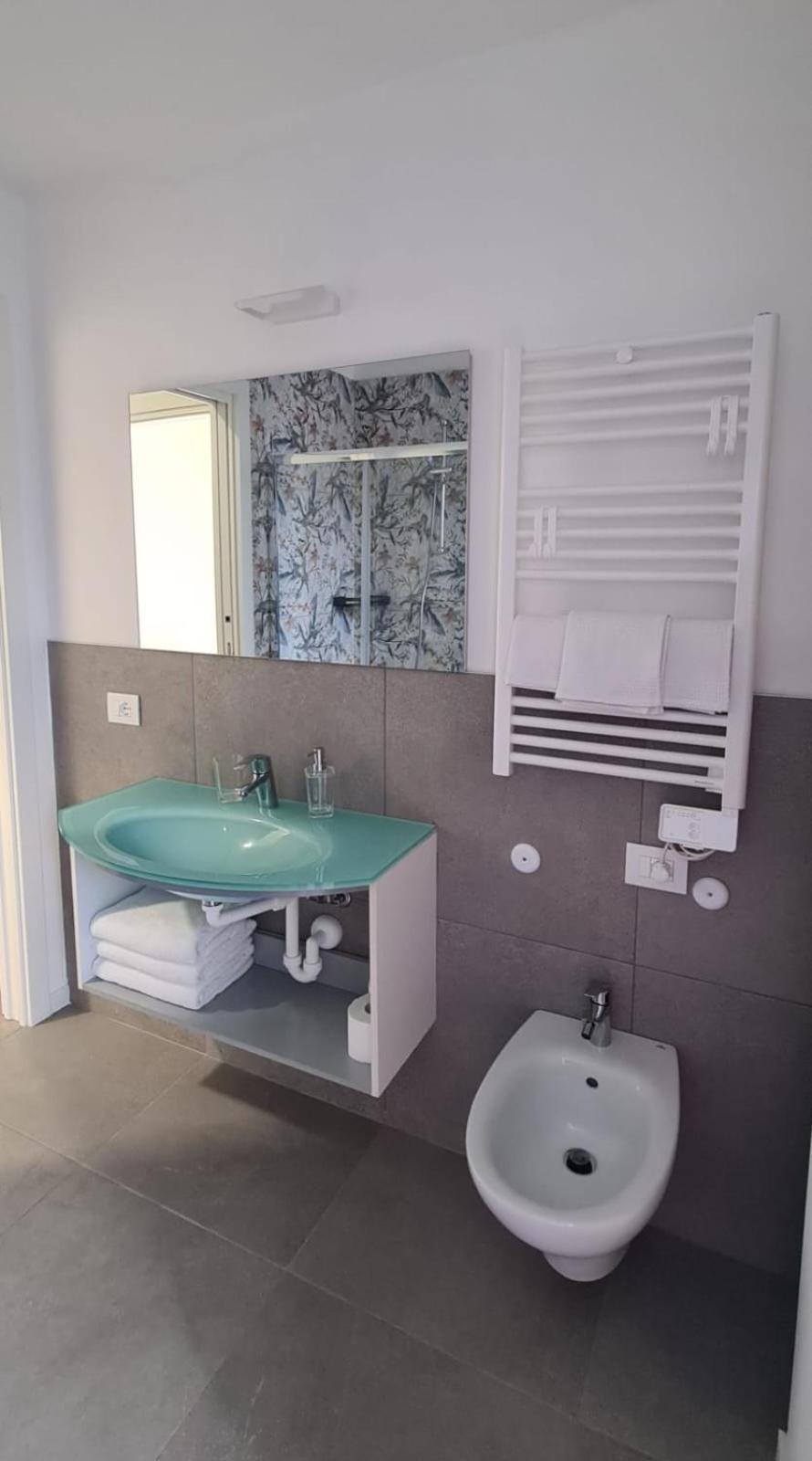 Hotel Il Melograno Peschiera del Garda Exterior foto